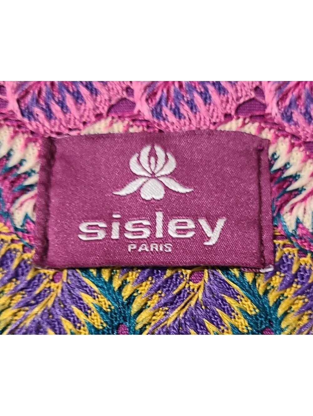 Sisley Paris Blackrose Luxury Cosmetic Makeup Pouch Sz M Purple Chevron Bag EUC